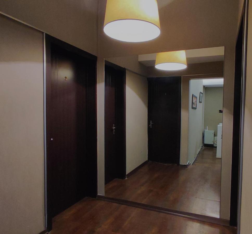 Hostel Simple Tbilisi ภายนอก รูปภาพ