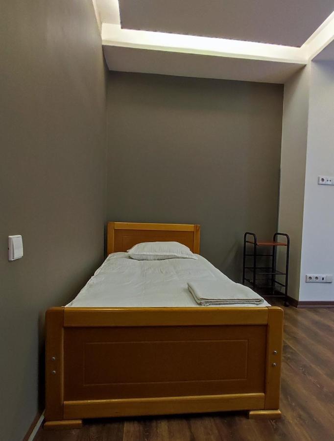 Hostel Simple Tbilisi ภายนอก รูปภาพ